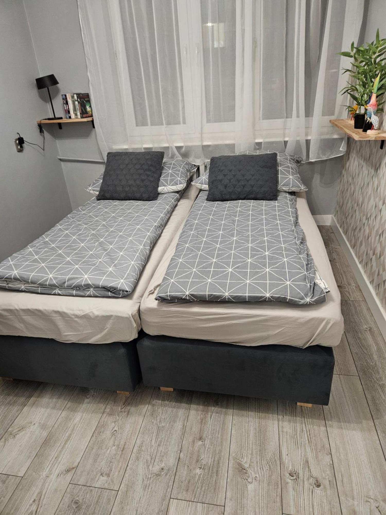 Apartament Cinema Kielce Oda fotoğraf